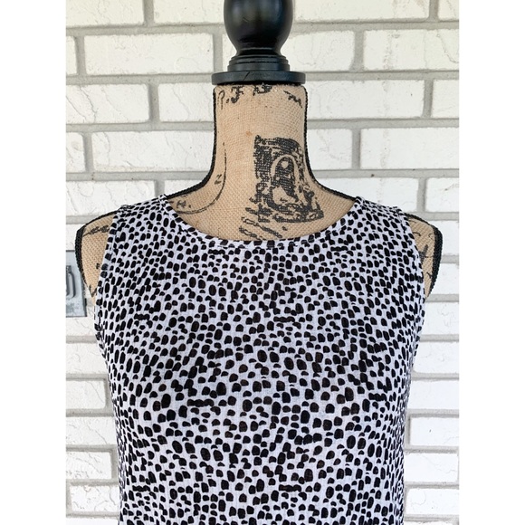 NWT Express Black and White Peplum Top Size Small - Picture 2 of 9